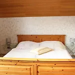 Am Eichwald Apartment