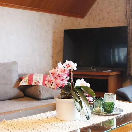 Am Eichwald Apartment *