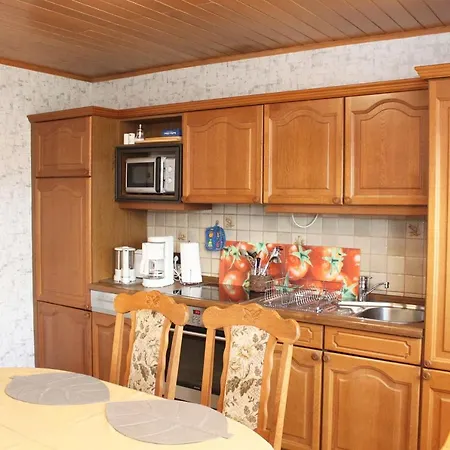 Apartment Ferienwohnung Am Eichwald