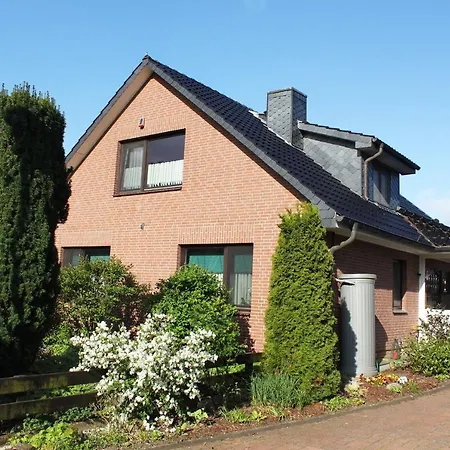 Apartment Ferienwohnung Am Eichwald