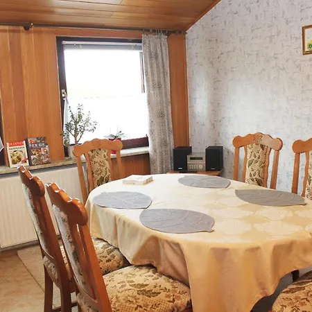 Apartment Ferienwohnung Am Eichwald Wriedel