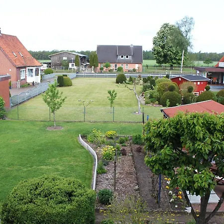 Apartment Ferienwohnung Am Eichwald